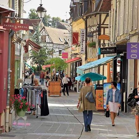 Le Petit Paris Compiegne Apartment Екстериор снимка