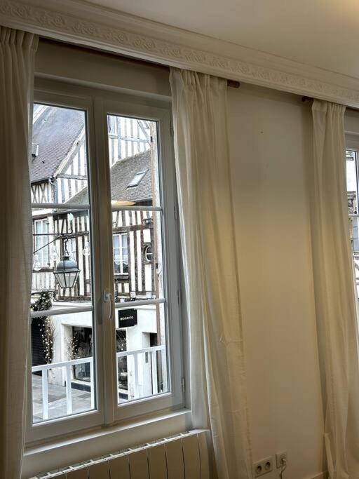 Le Petit Paris Compiegne Apartment Екстериор снимка