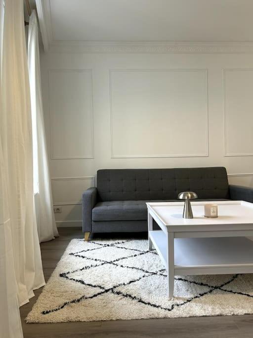 Le Petit Paris Compiegne Apartment Екстериор снимка